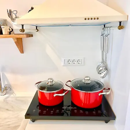 Aphrodite Next To The Windmills Of Mykonos Nyaraló *